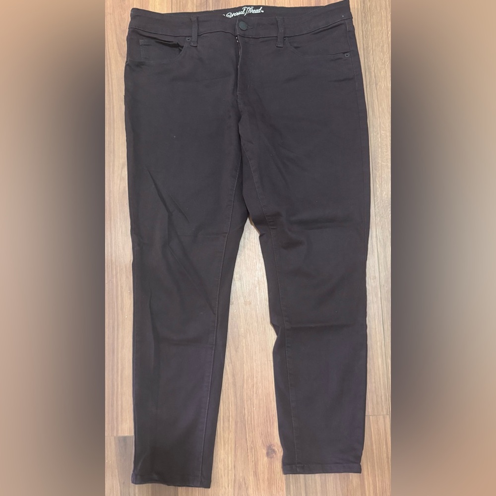 5/$25 Universal Thread Jeans NWOT